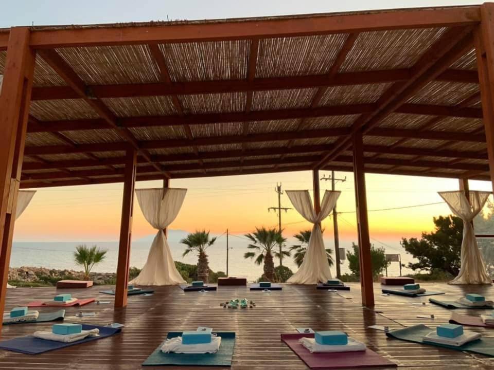 Adia Kathys Island Retreatアパートホテル エクステリア 写真